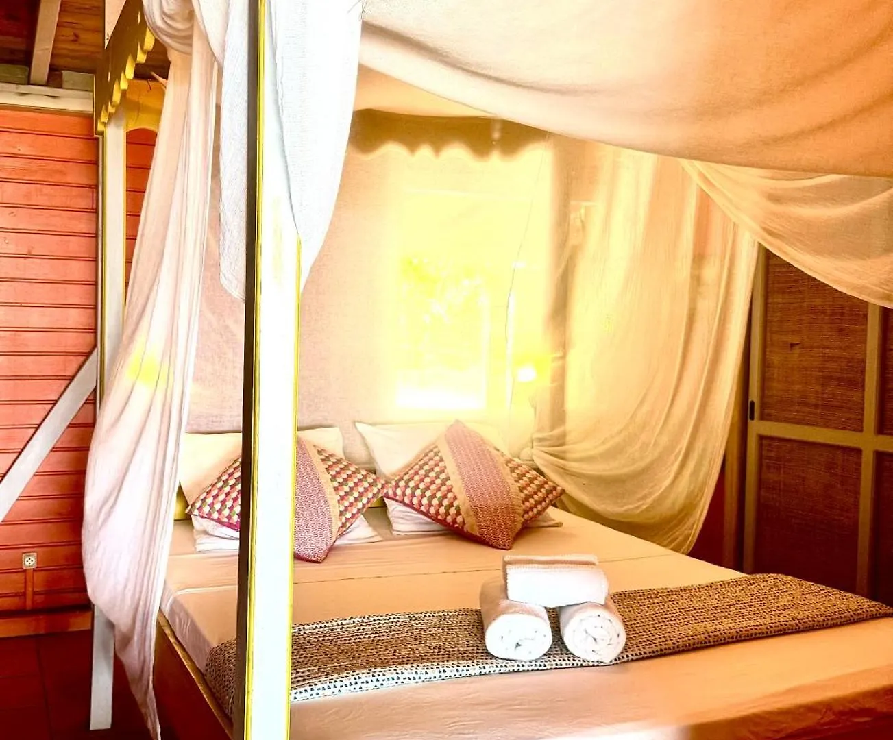 Magnifique Villa Vue Sur Mer Tout Confort Avec Piscine, 5 Chambres - Proche Plages デエエ 0*,  グアドループ