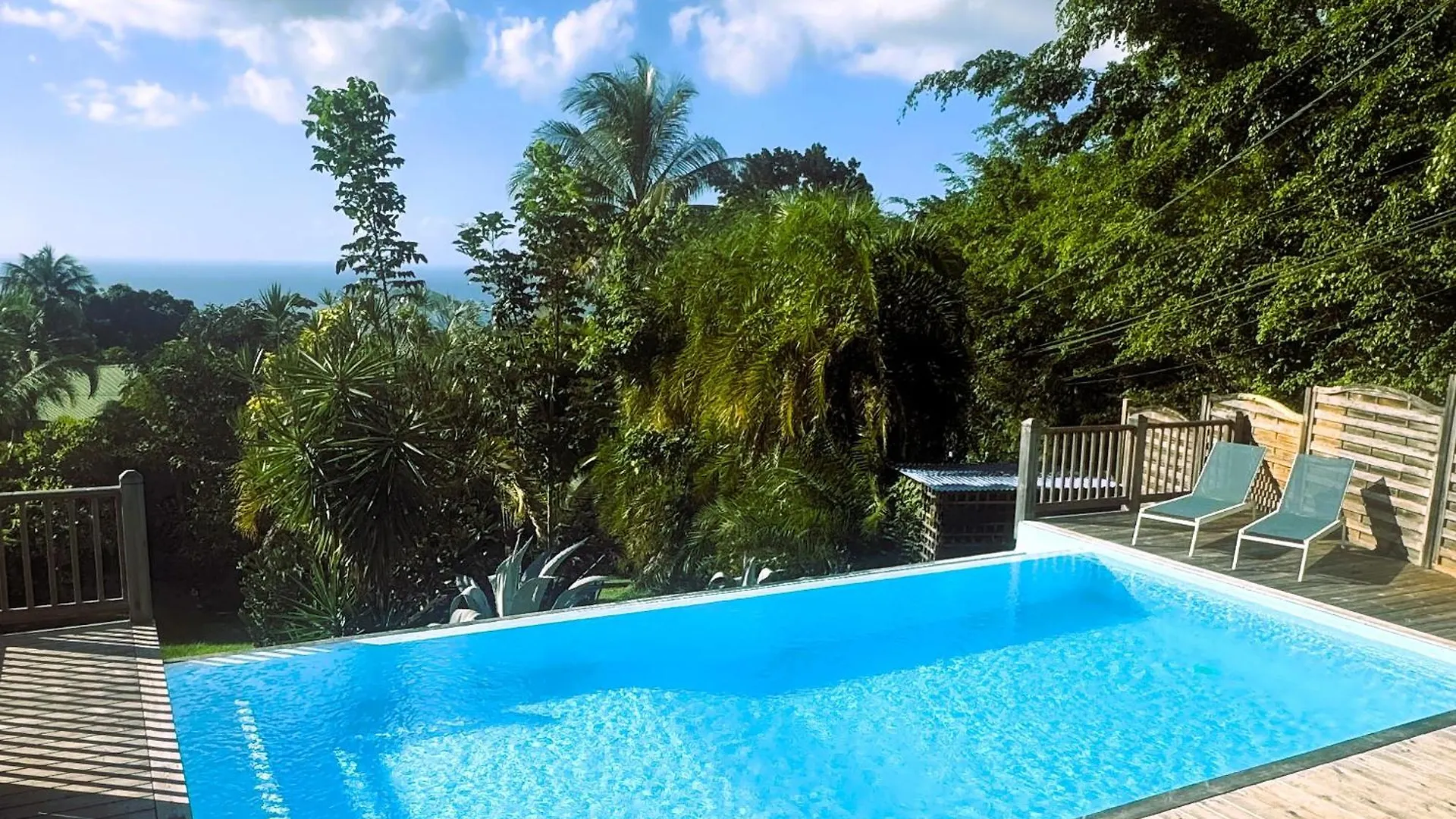 Magnifique Villa Vue Sur Mer Tout Confort Avec Piscine, 5 Chambres - Proche Plages デエエ